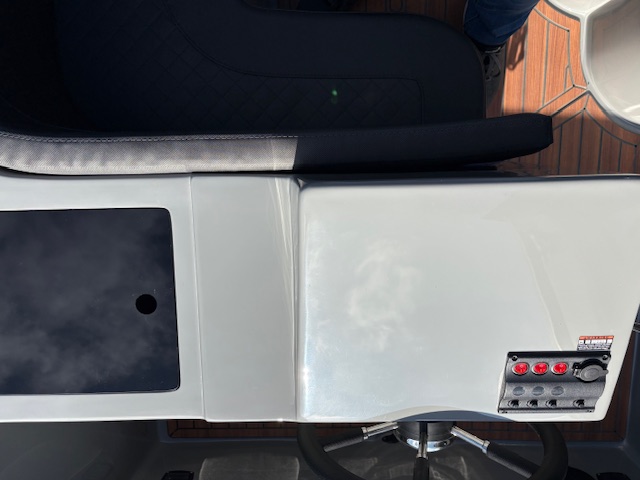 OP BESTELLING LEVERBAAR!! Coastliner 545 met Tohatsu 20 PK — foto 16 van 28