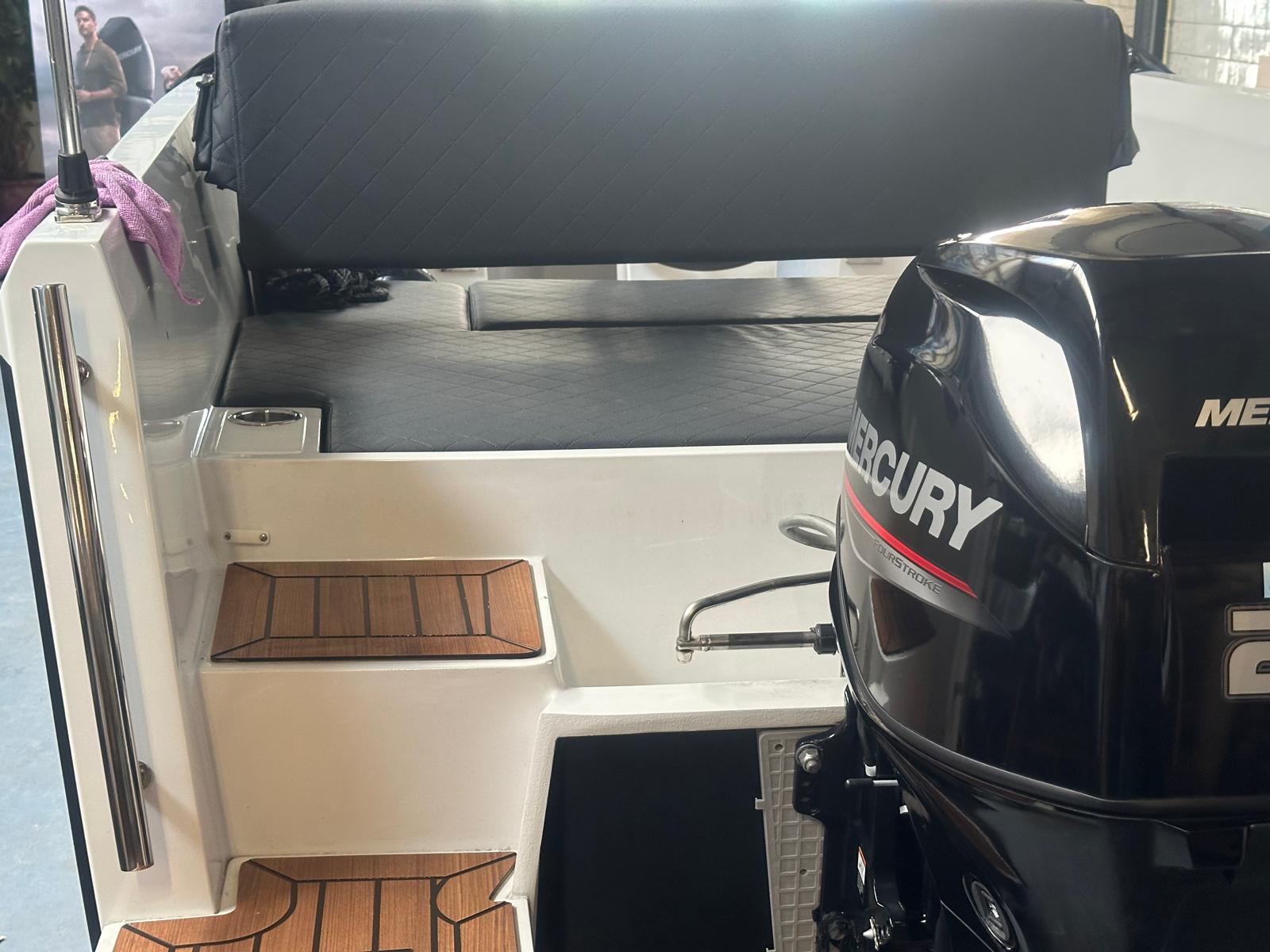 Tridente 18 S — foto 4 van 9