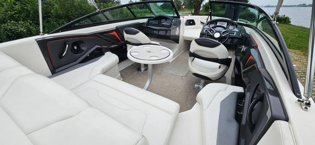 Monterey 238 Super Sport — foto 14 van 24