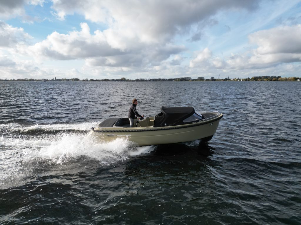 Primeur  715 incl. 100 Pk en luxe opties — foto 9 van 15