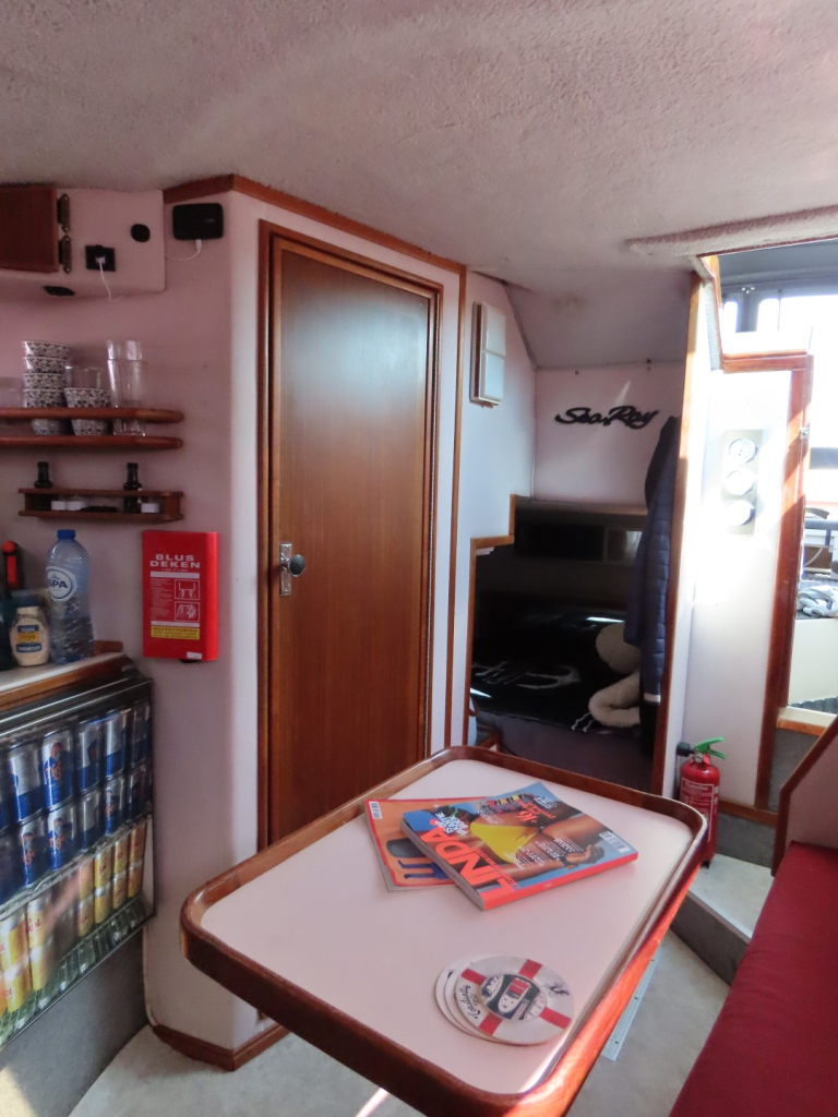 Sea Ray 270 Sundancer — foto 14 van 23