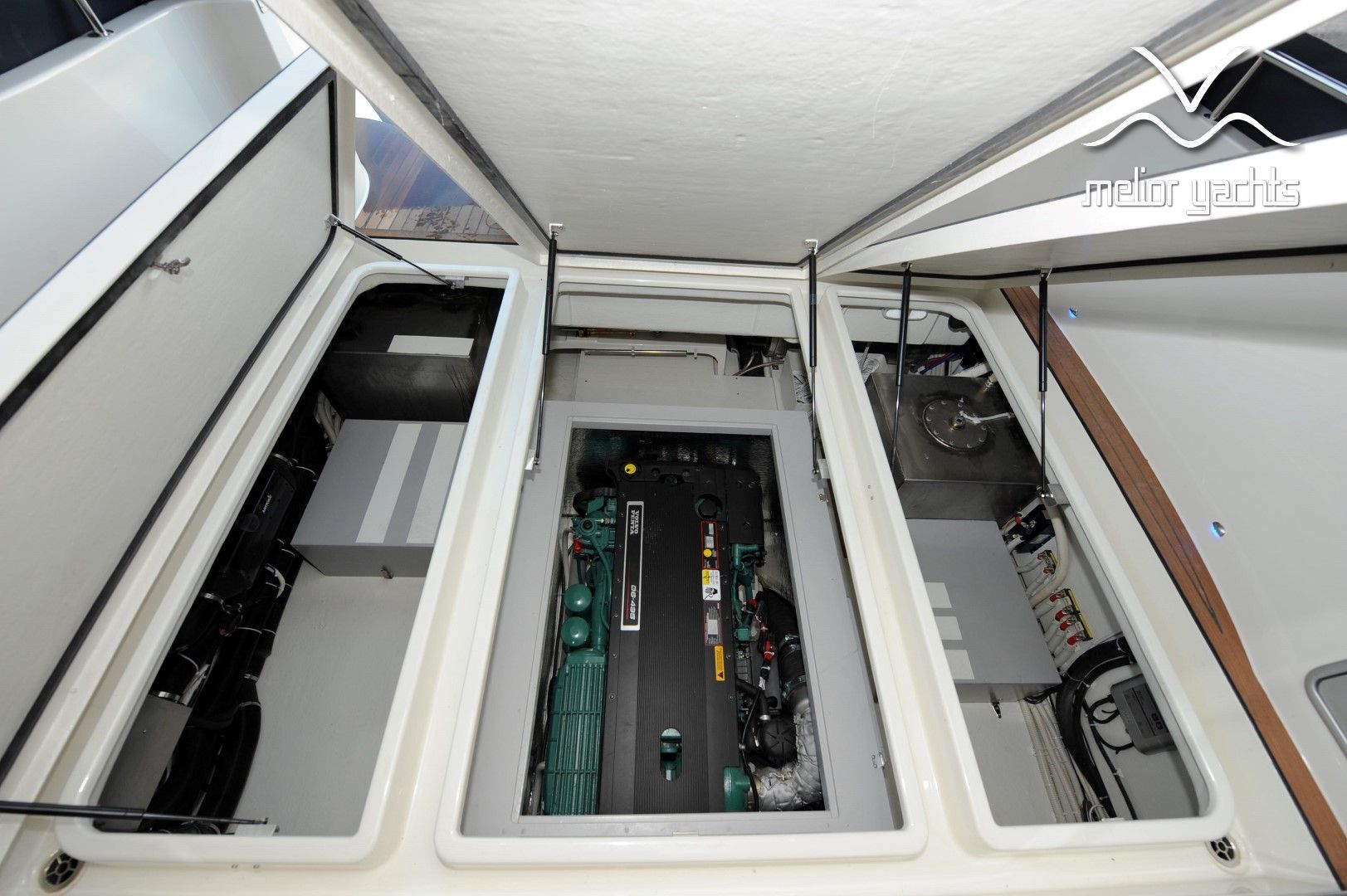 Saga 415 — foto 40 van 44