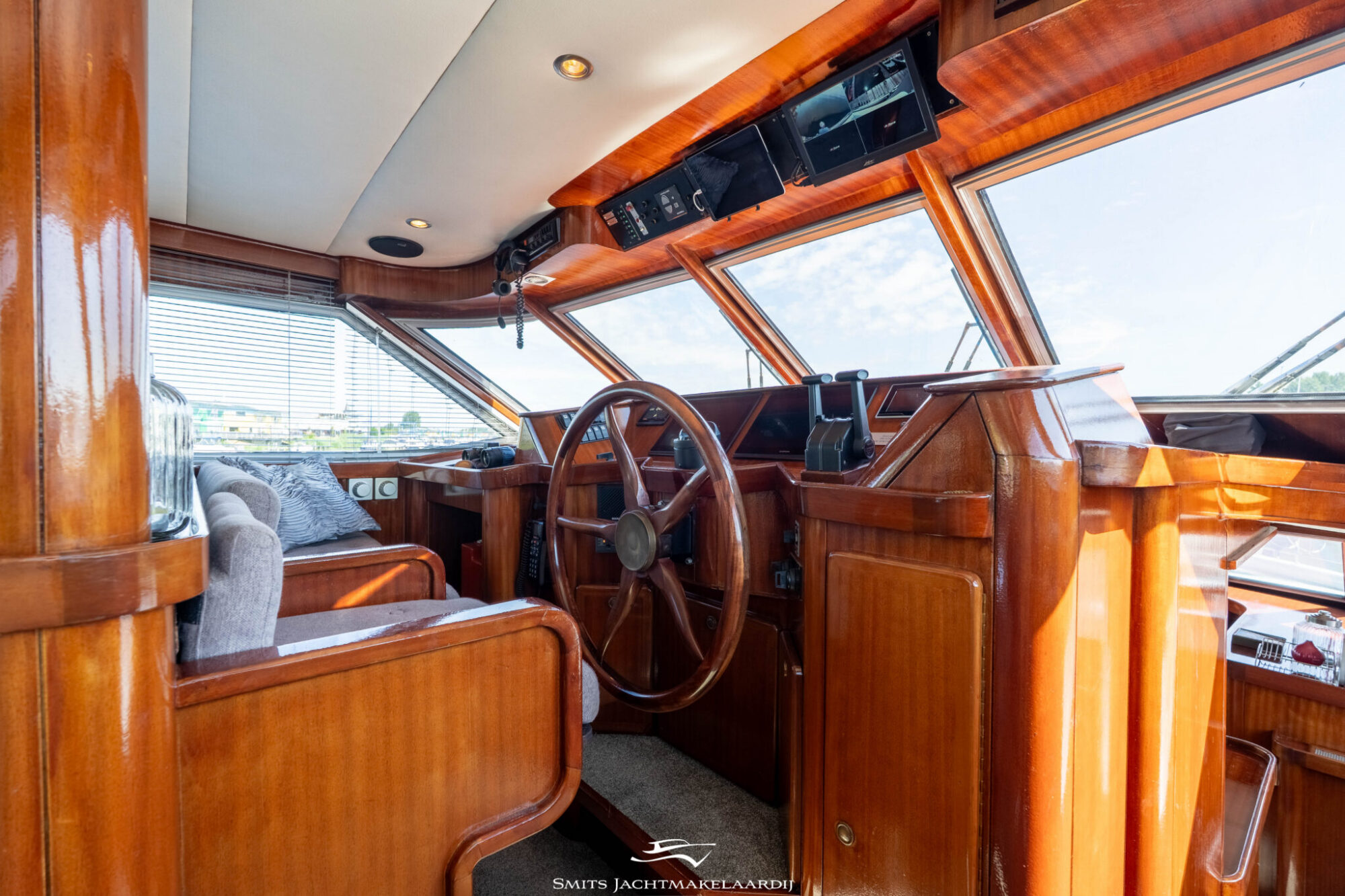 Van der Valk Valk Vitesse 54 Stabilizers — foto 10 van 98