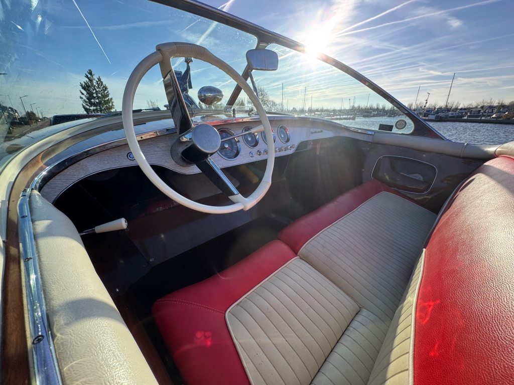 Riva Super Florida — foto 6 van 13