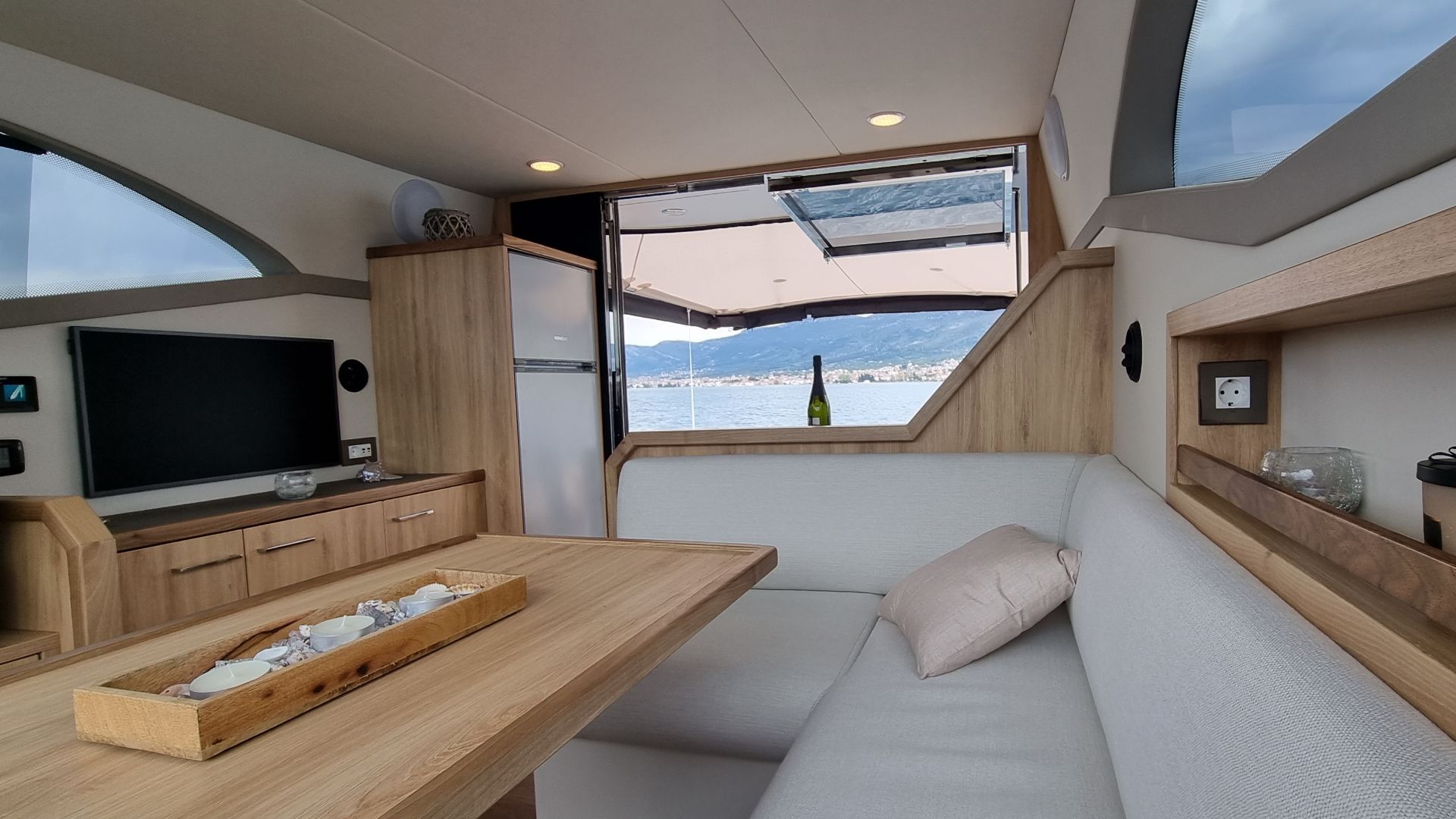 Monachus Yachts Issa 45 Fly En 45 — foto 7 van 8