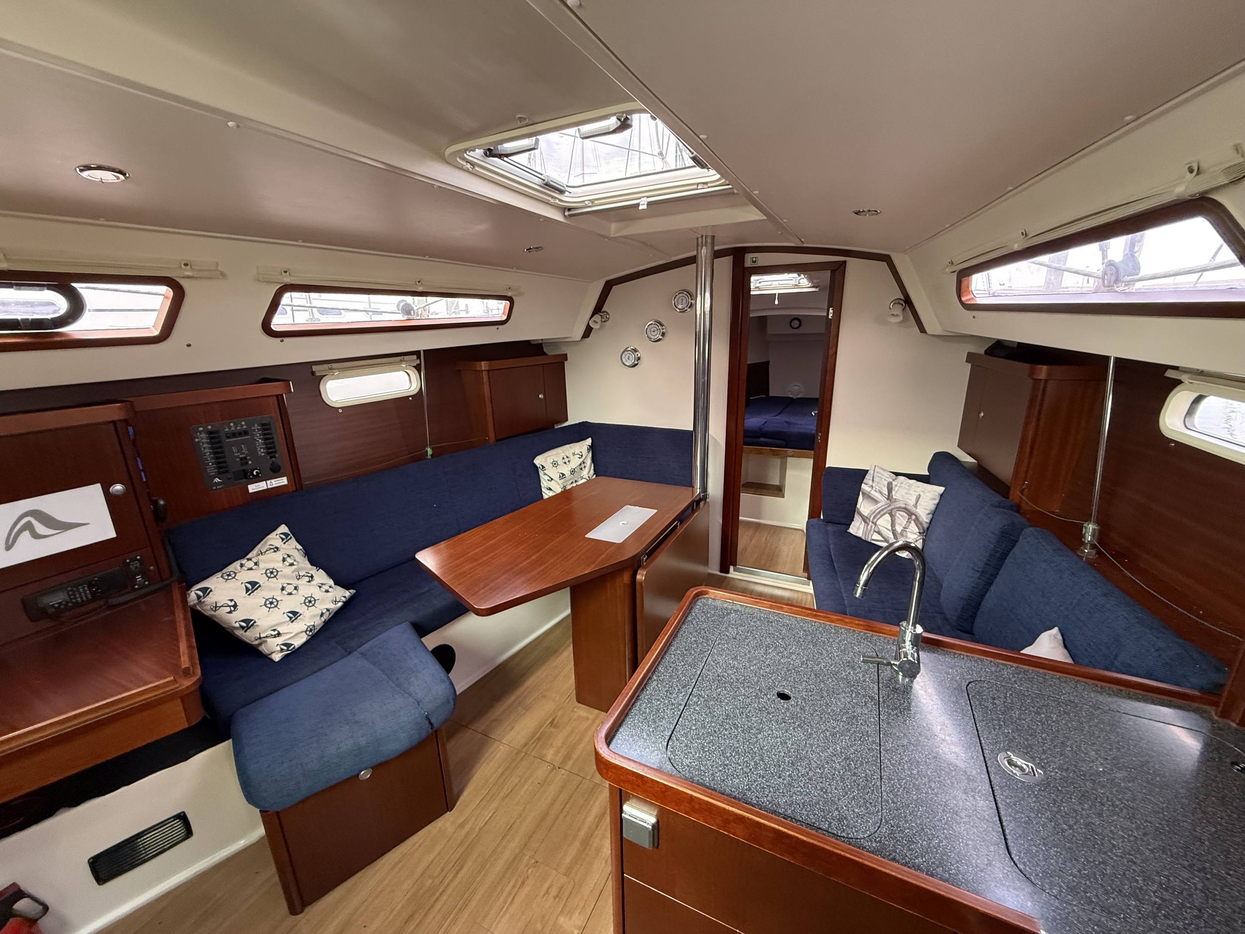 Hanse 350 — foto 2 van 22