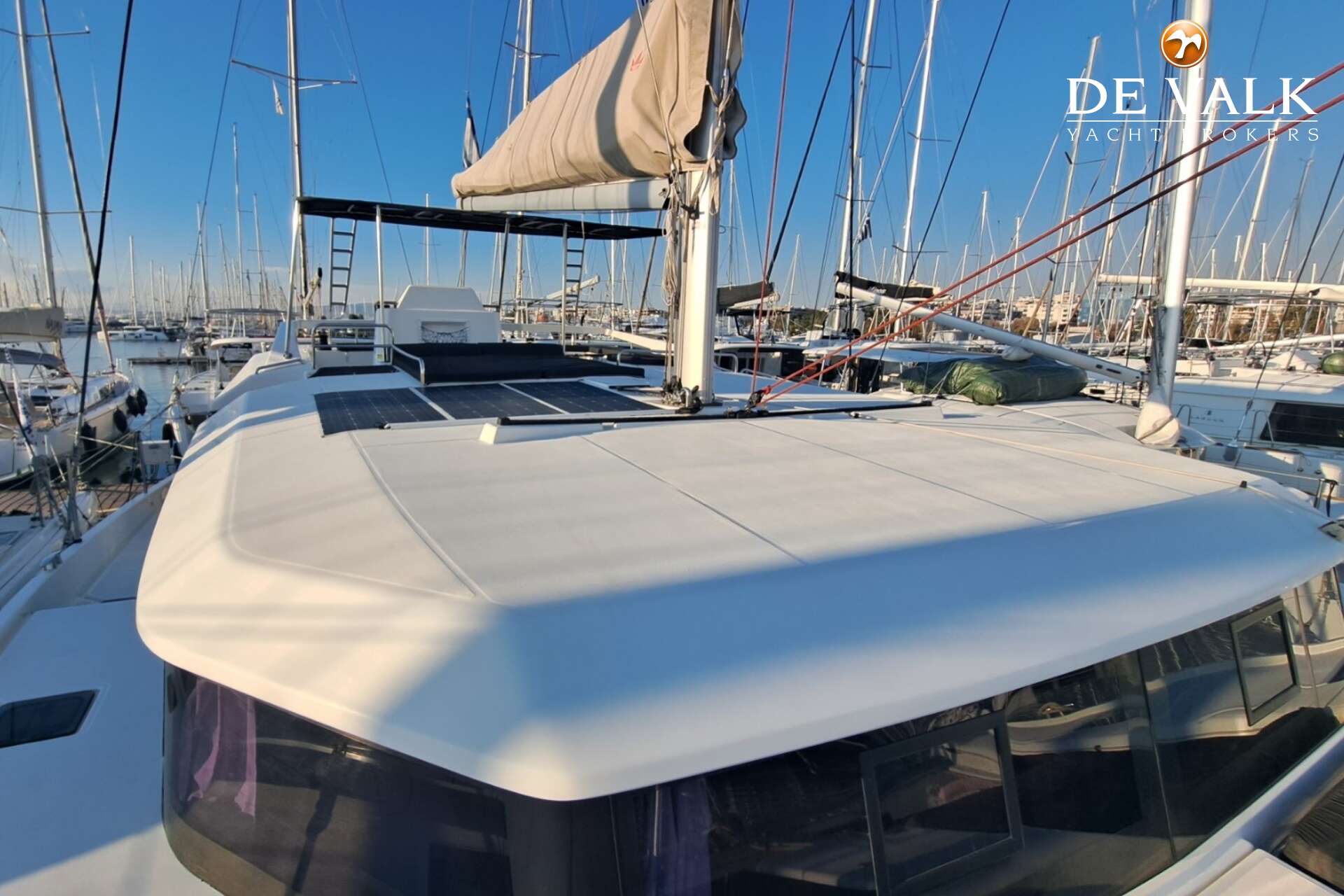Dufour Catamaran 48 — foto 12 van 44