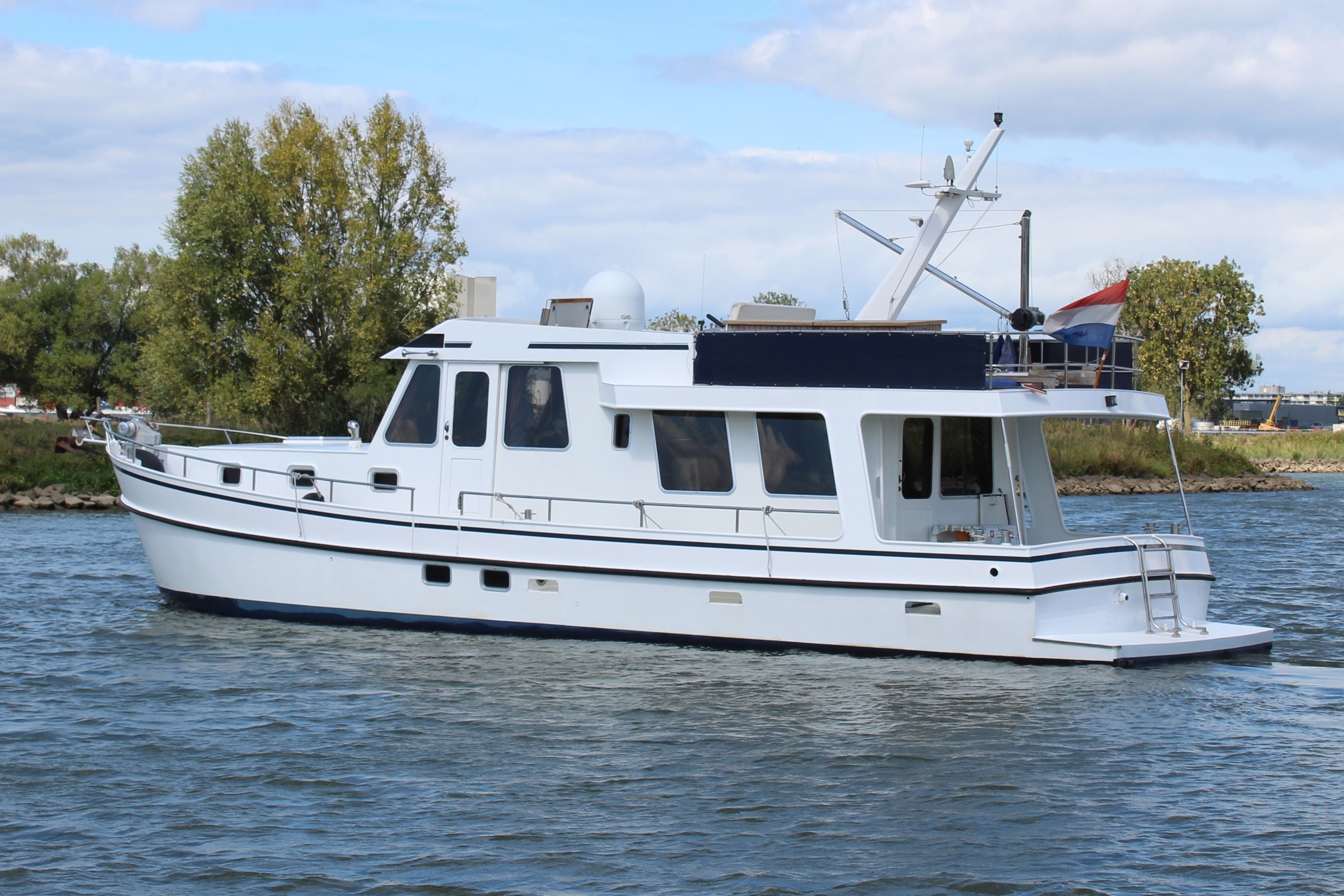 Alm Trawler 13.20 AD — foto 2 van 32