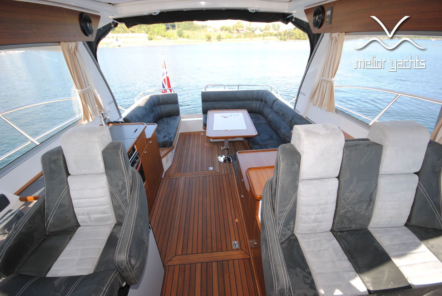 Saga 330 SunTop — foto 48 van 61