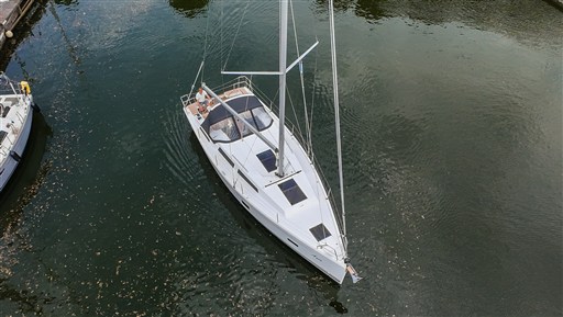 Hanse 388 (2023) — foto 12 van 12