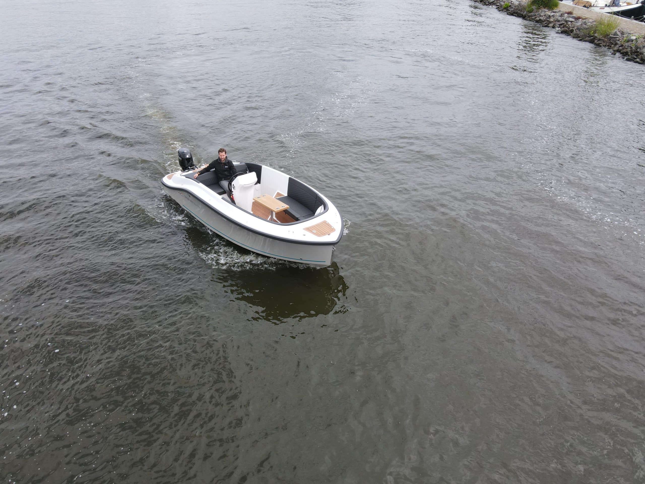 Corsiva 605 Tender — foto 7 van 10