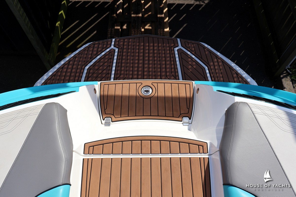 Nautique Super Air Nautique G25 — foto 2 van 12