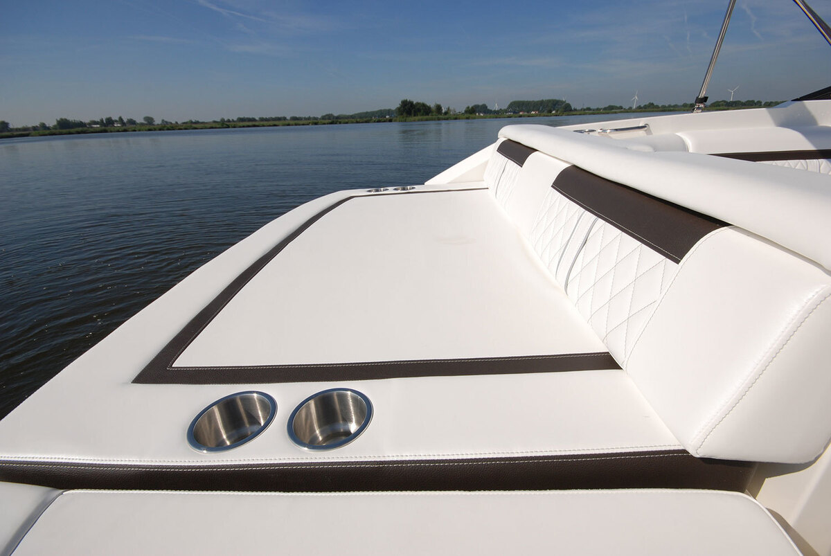 Sea Ray SLX 250 — foto 4 van 17