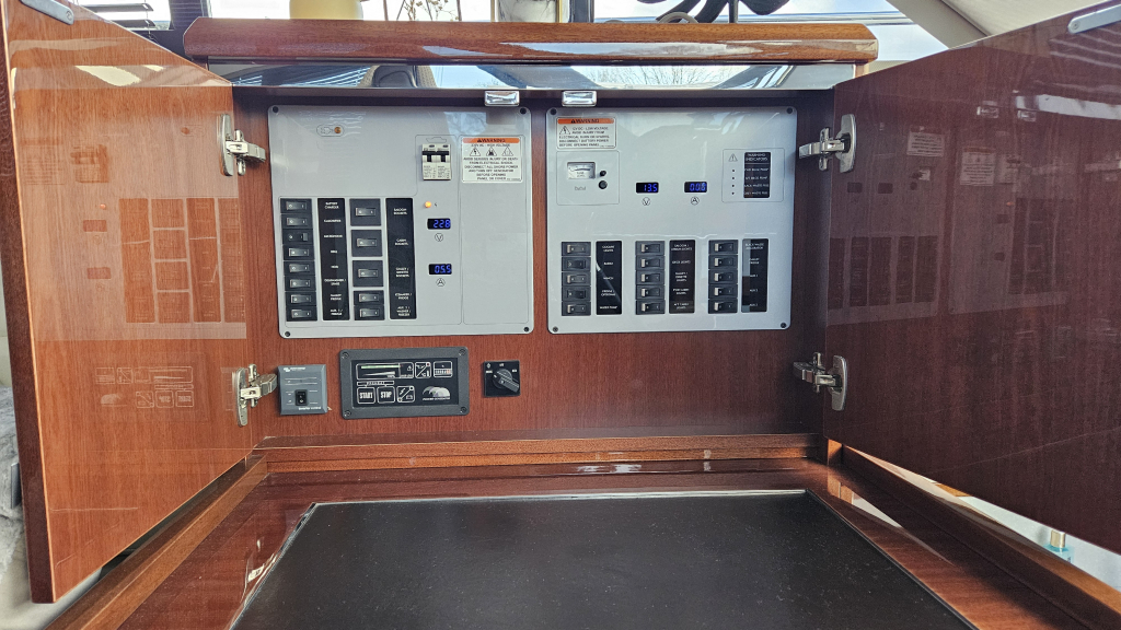 Sealine  F42 — foto 13 van 56