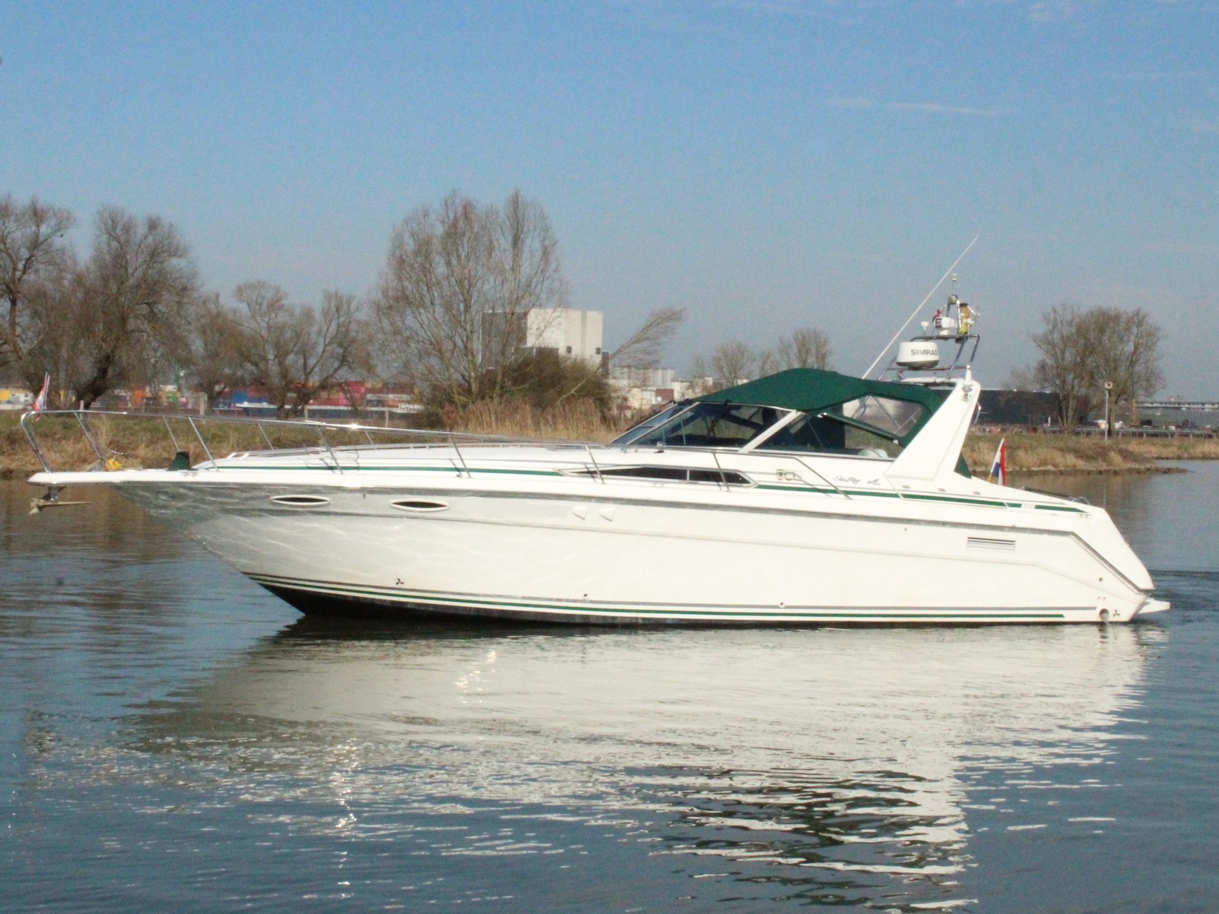 Sea Ray 370 Sundancer
