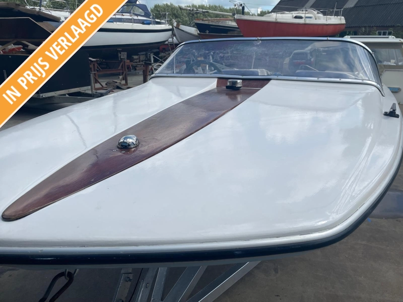 Glastron — foto 6 van 12