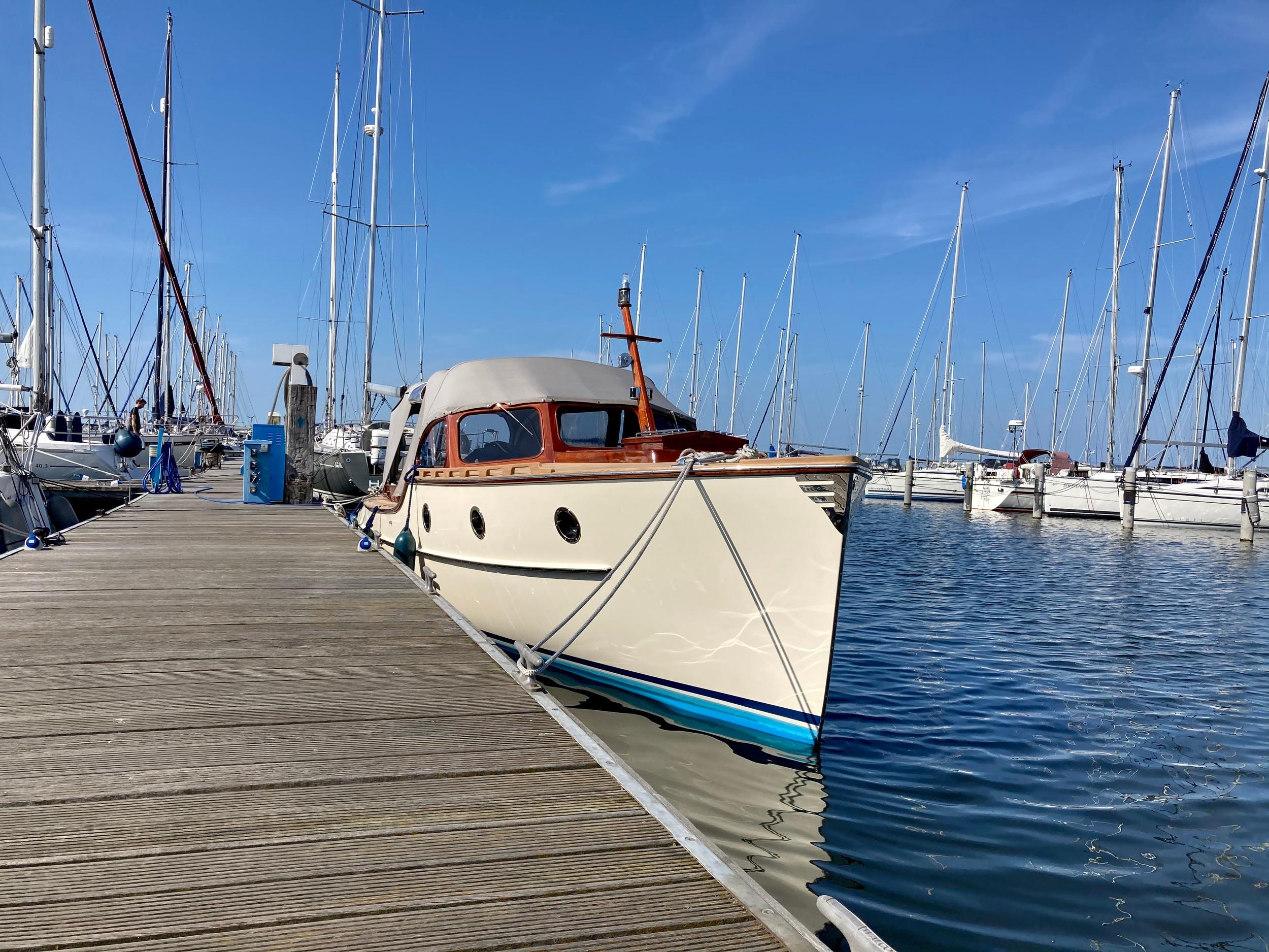 Rapsody 29 Ft. OC-F — foto 10 van 14
