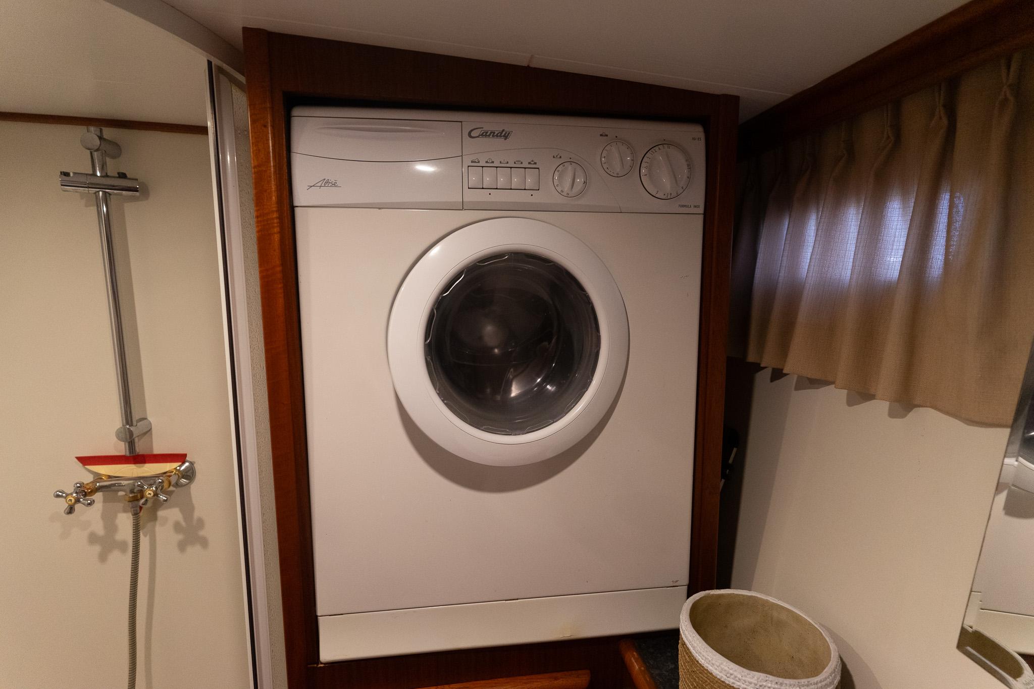 Valkkruiser Voyager 1550 — foto 33 van 45