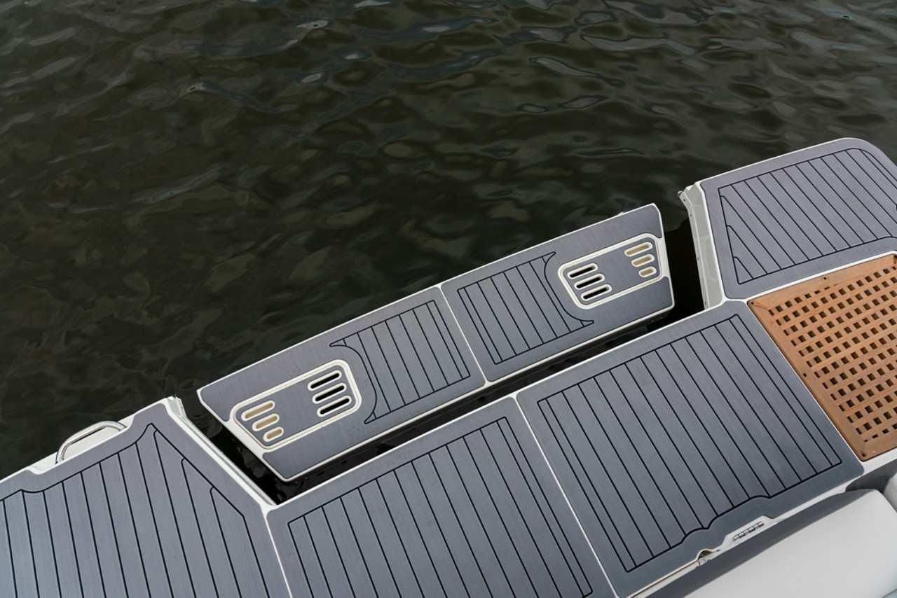 Sea Ray SLX 400 — foto 6 van 14