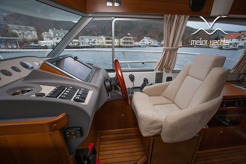 Saga 325 — foto 21 van 41