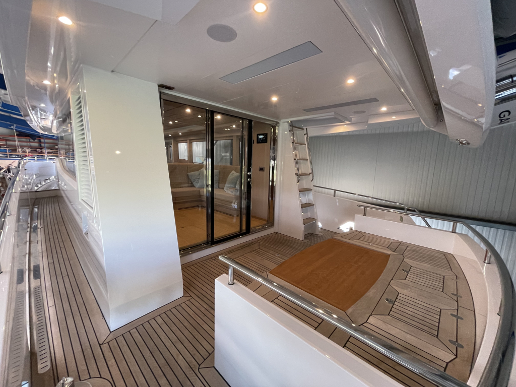 Storm X55 — foto 54 van 82