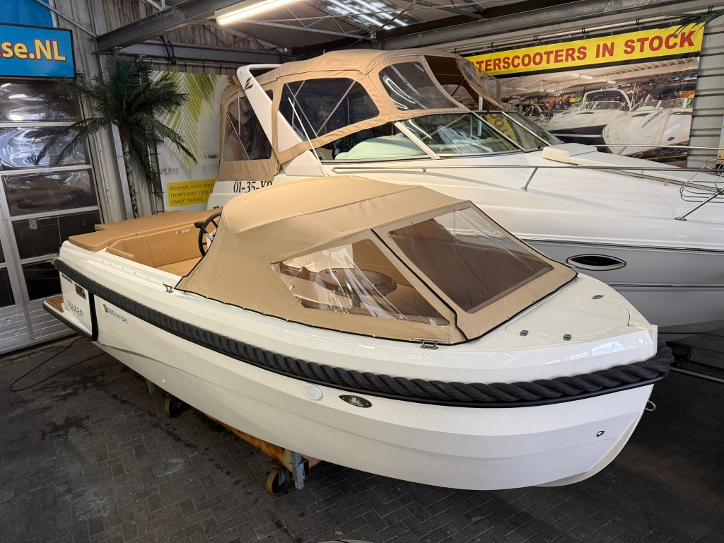 AQUA24 690 Tender — foto 5 van 18