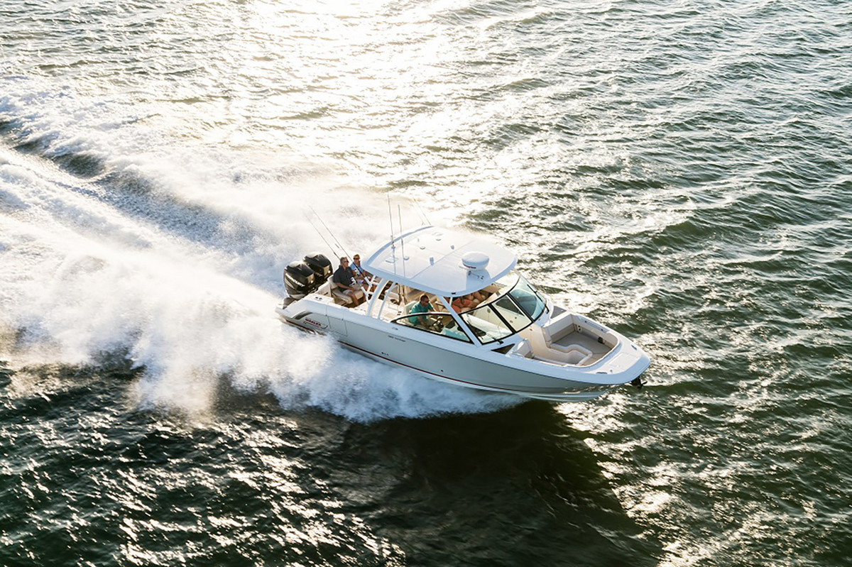 Boston Whaler 320 Vantage — foto 3 van 20