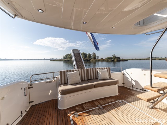Fairline Squadron 55 — foto 34 van 72