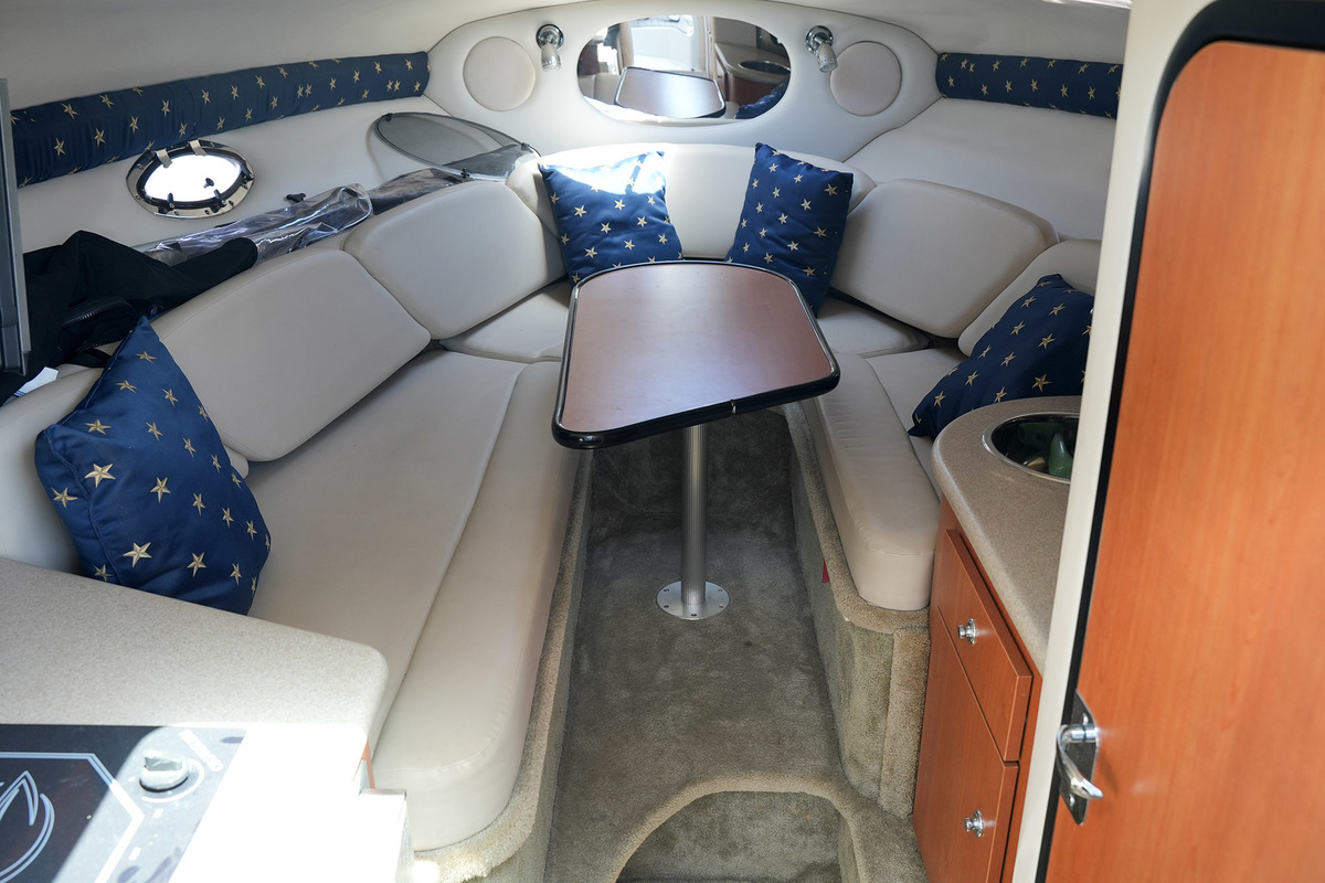 Crownline 315 SCR — foto 18 van 43