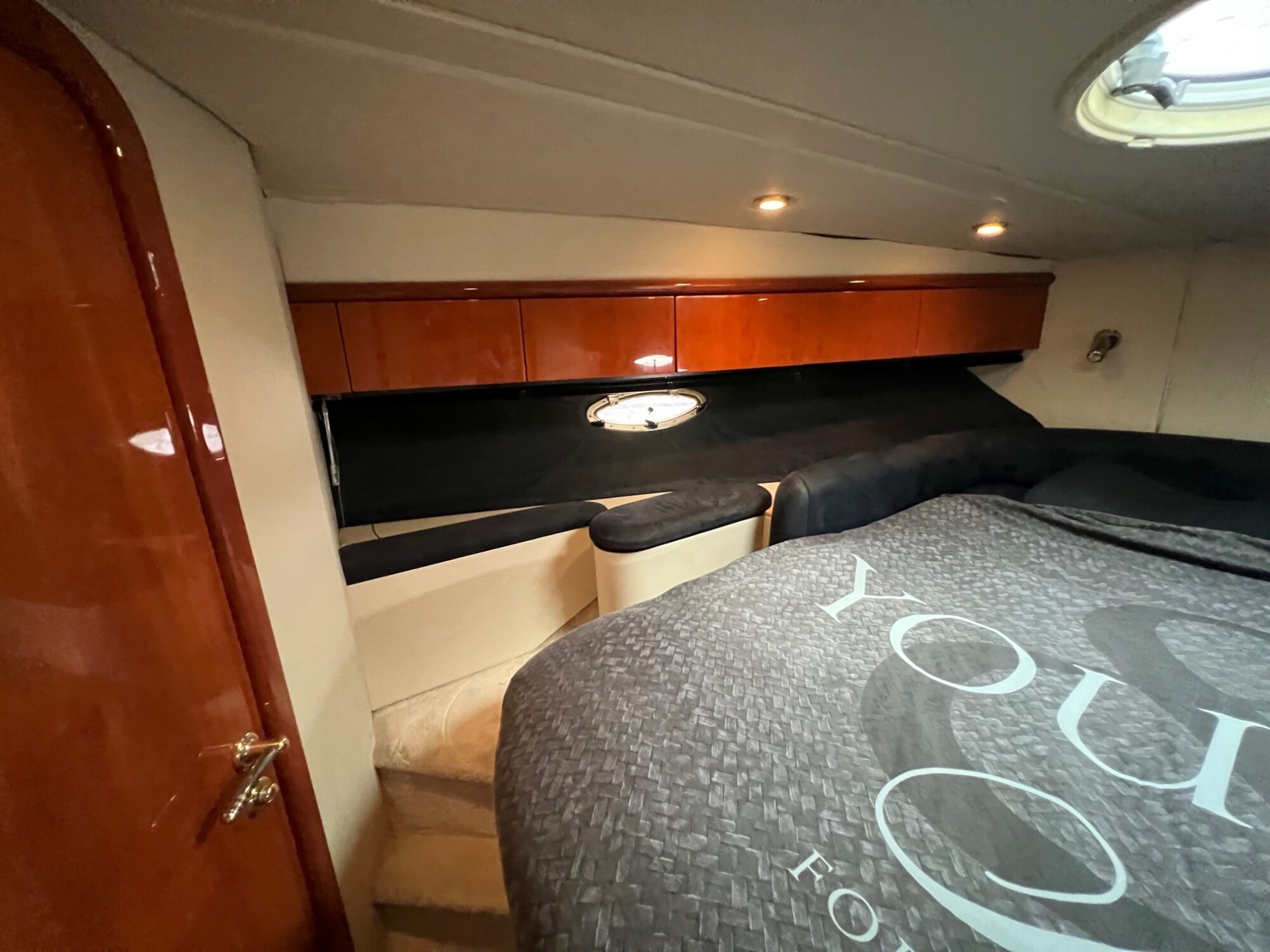 Sunseeker Camarque 47 Cabrio — foto 27 van 48