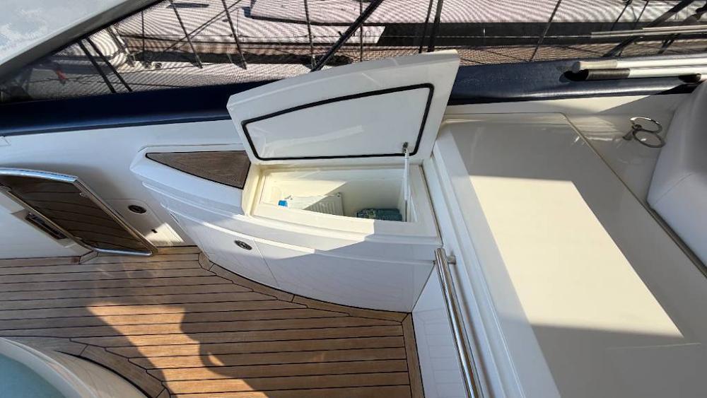 Princess V53 — foto 12 van 44