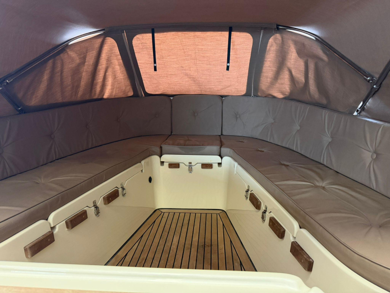 Clever Mirage 600 — foto 11 van 12