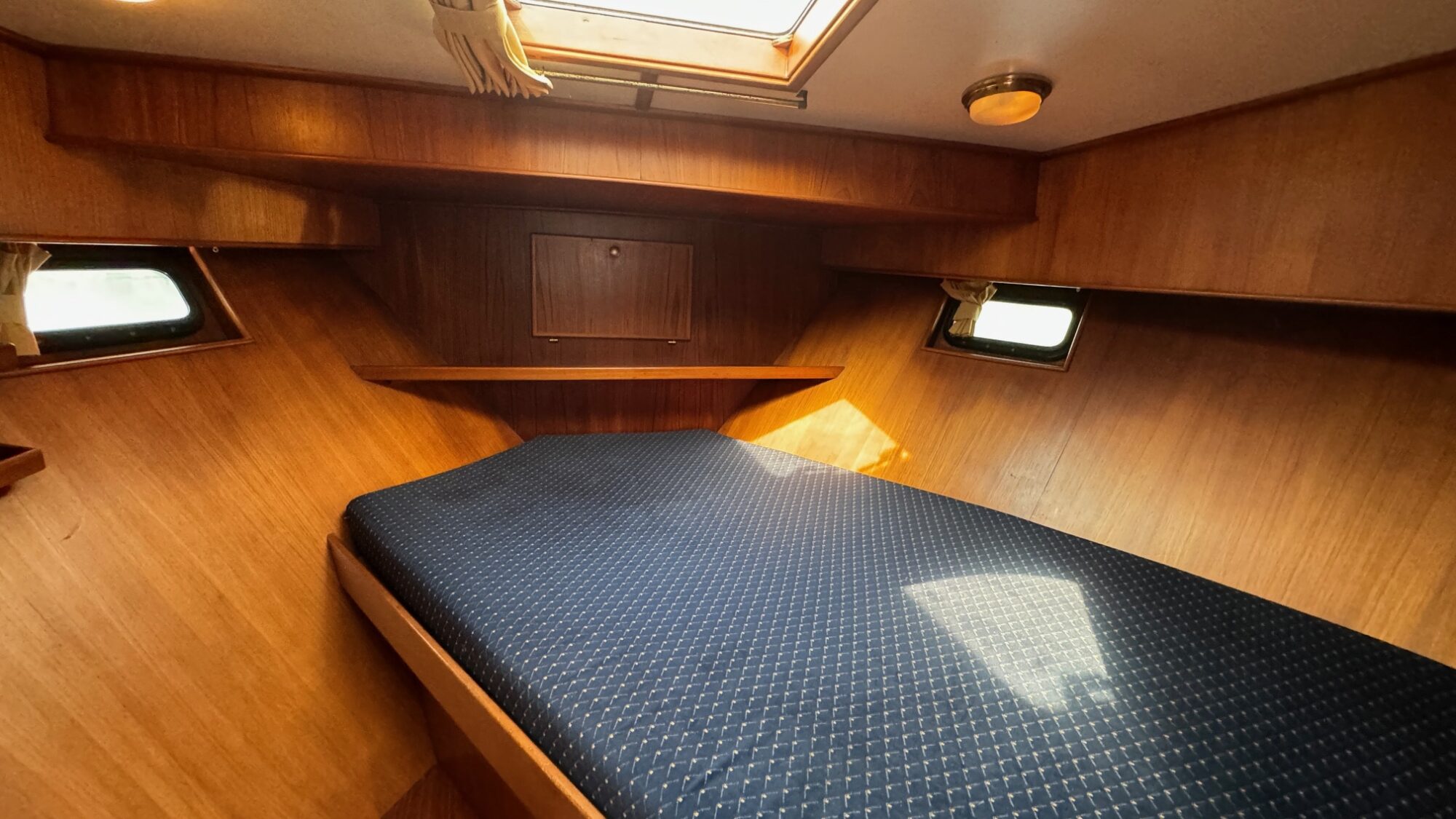 Vri-Jon Contessa 37 AK Cabrio — foto 17 van 29