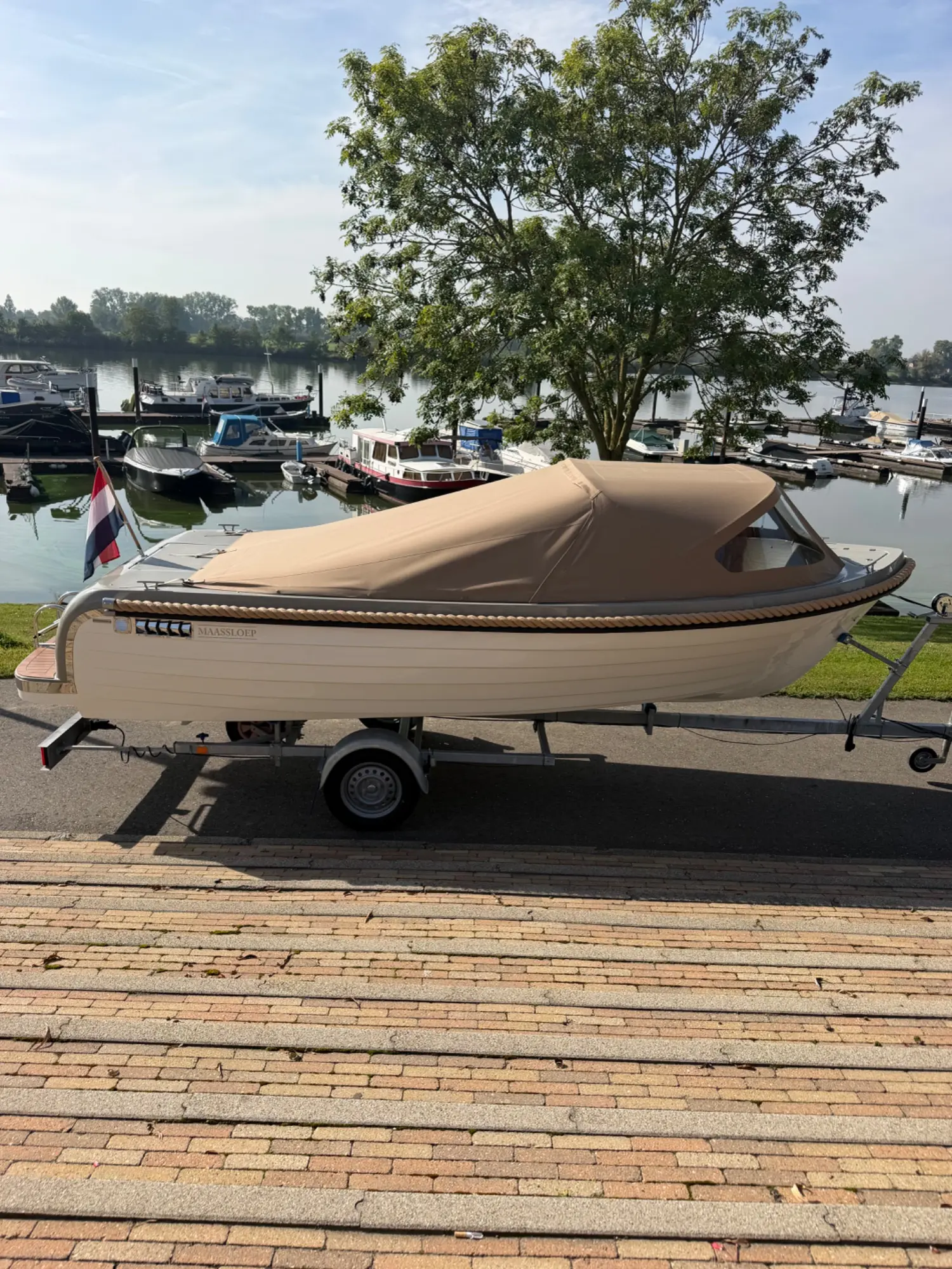 Maassloep 570 demo! 10 vaar uren van €21.950,- voor € 19.950,- — foto 11 van 13
