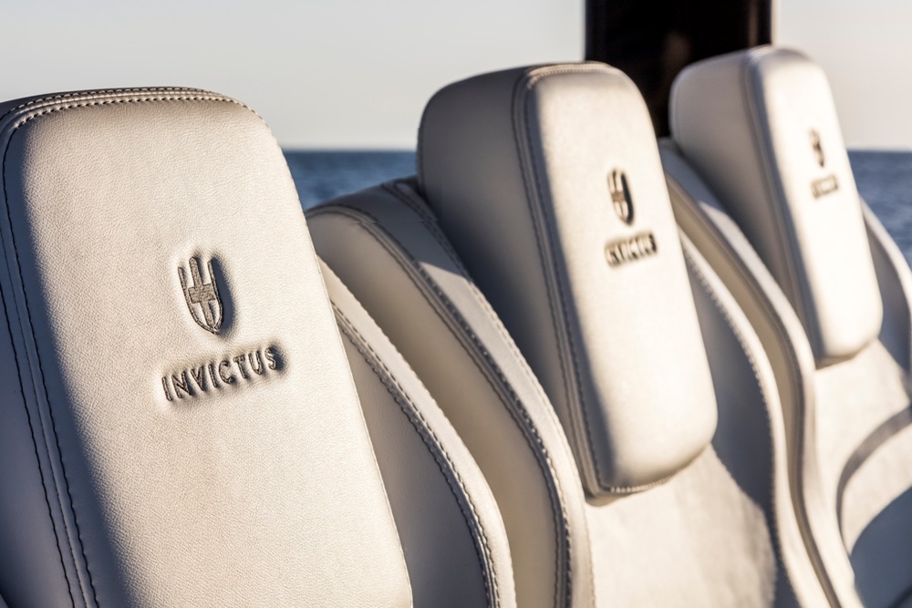 Invictus yachts Invictus 370 GT — foto 21 van 25