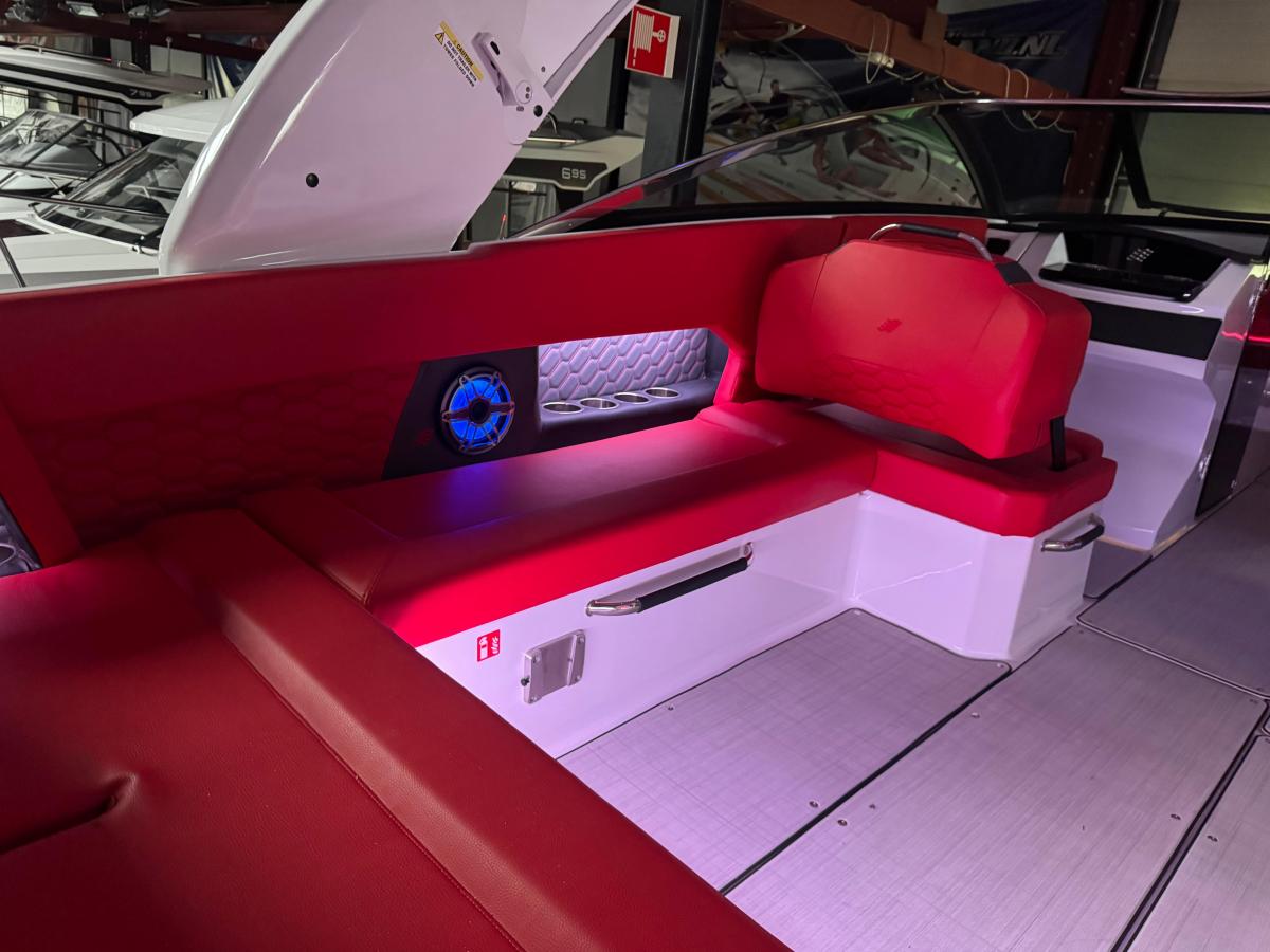 Four Winns H9 Bowrider — foto 31 van 31
