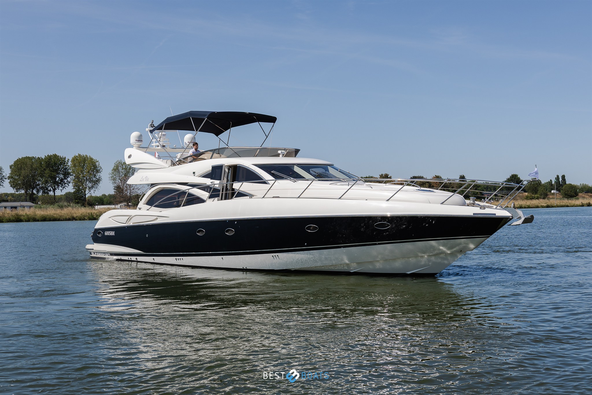 Sunseeker Manhattan 64 — foto 2 van 10