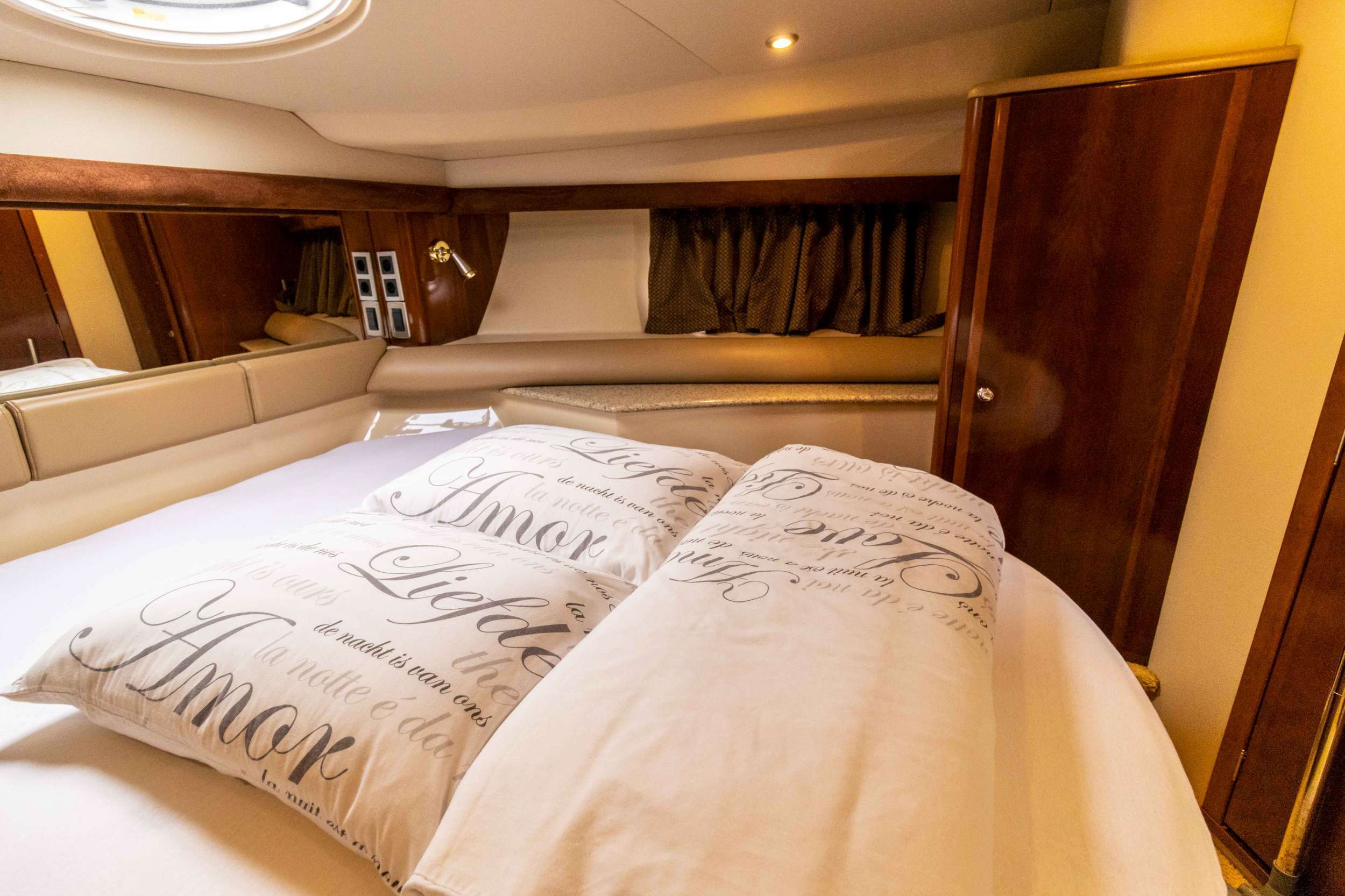 Meridian 459 Motoryacht — foto 30 van 90
