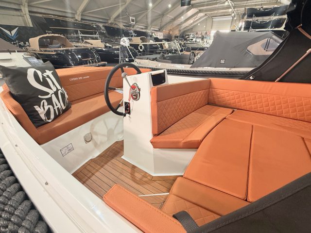 Corsiva 595 Tender — foto 10 van 16
