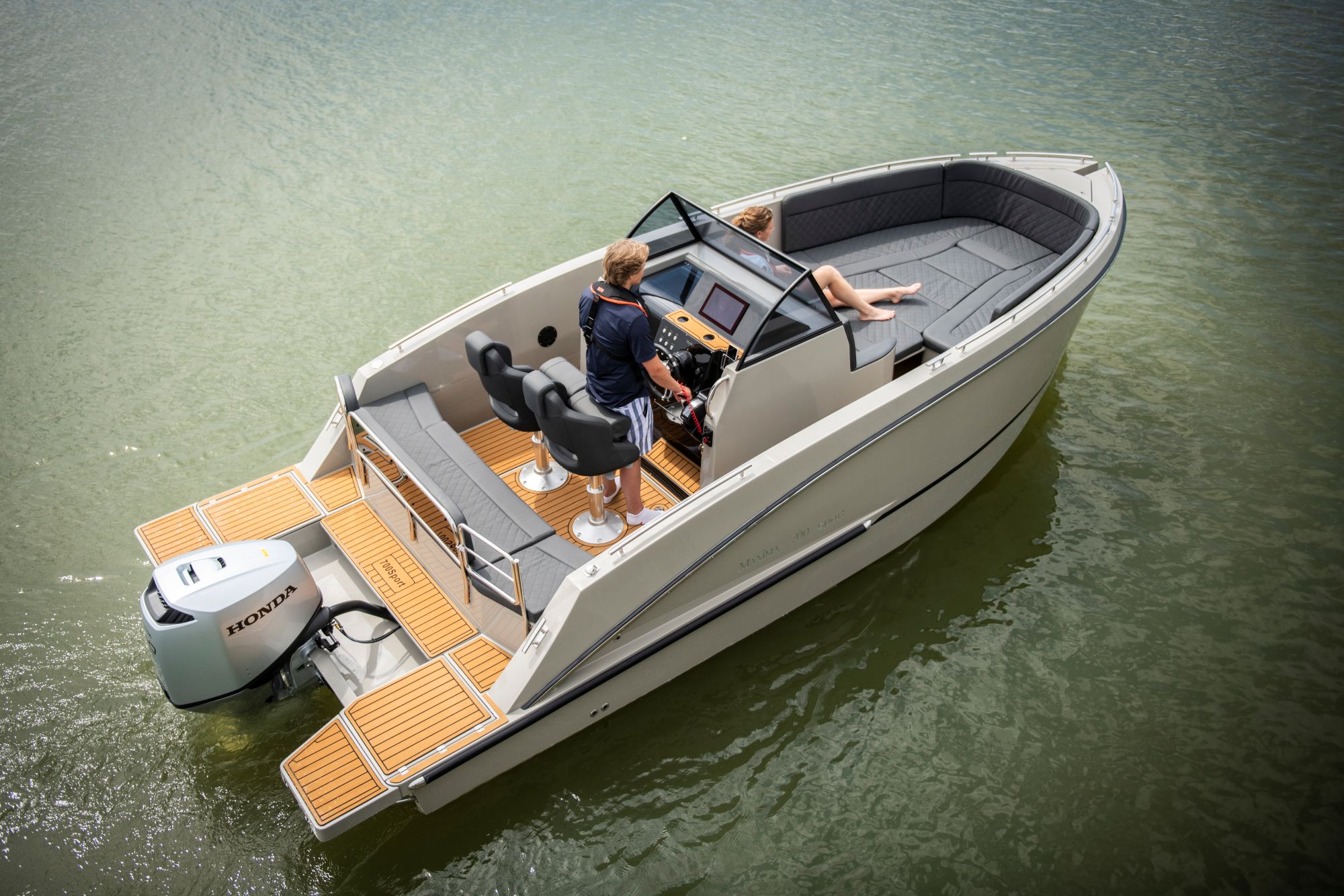Maxima Boats 700 Sport — foto 2 van 12