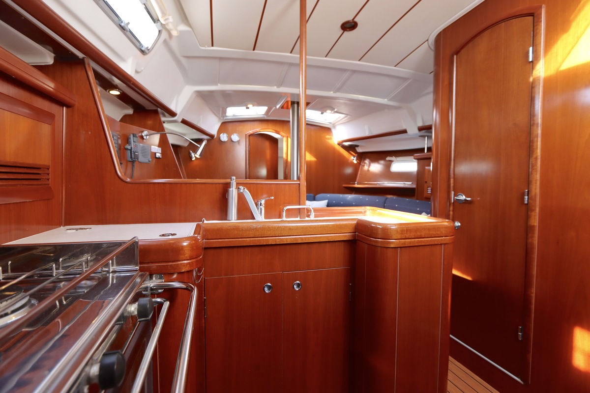 BENETEAU OCEANIS CLIPPER 373 — foto 11 van 48