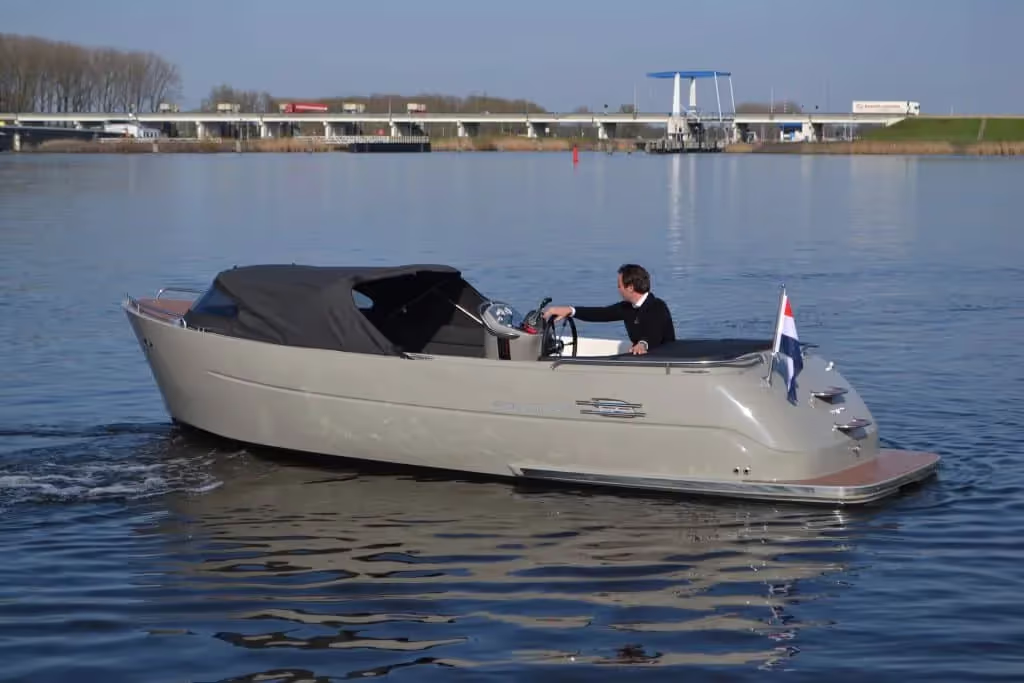 Primeur 710 Tender — foto 9 van 13