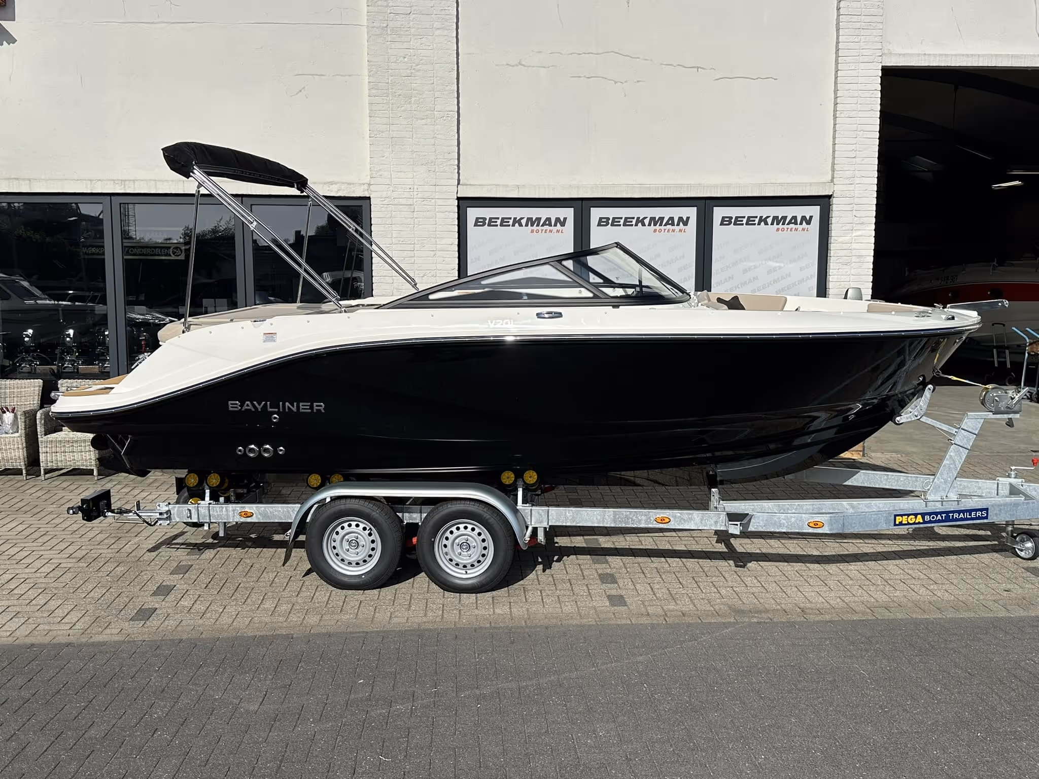 Bayliner V20i Bowrider — foto 2 van 22