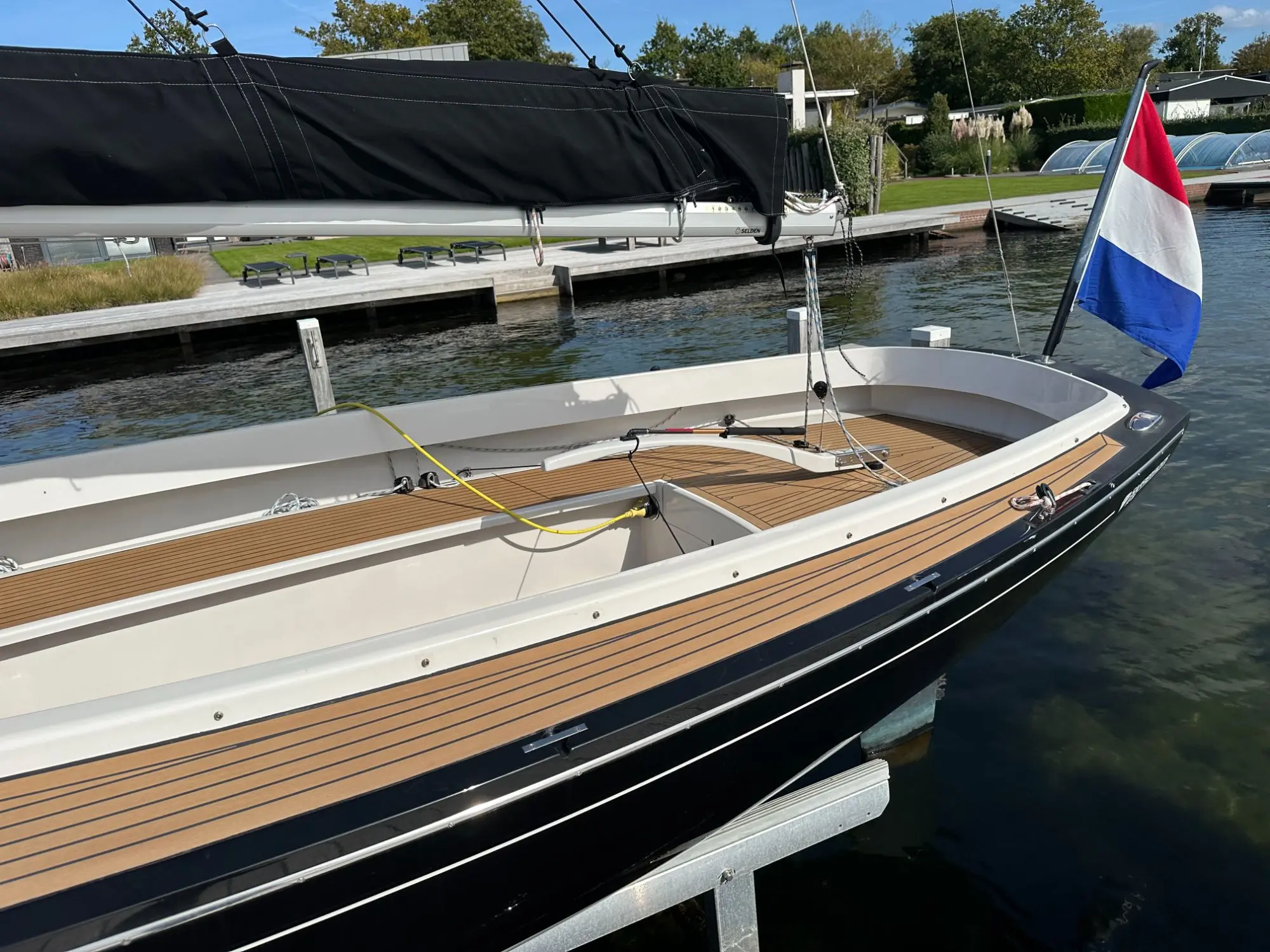 Saffier SE23 – uniek aanbod, sportief én eenvoudig single-handed te zeilen — foto 21 van 22
