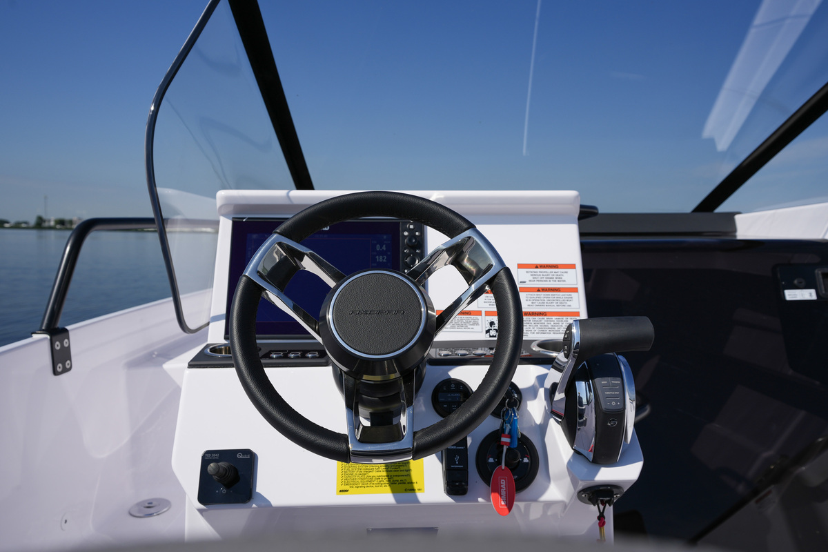 Axopar 25 Cross Bow & Cross Top — foto 36 van 78