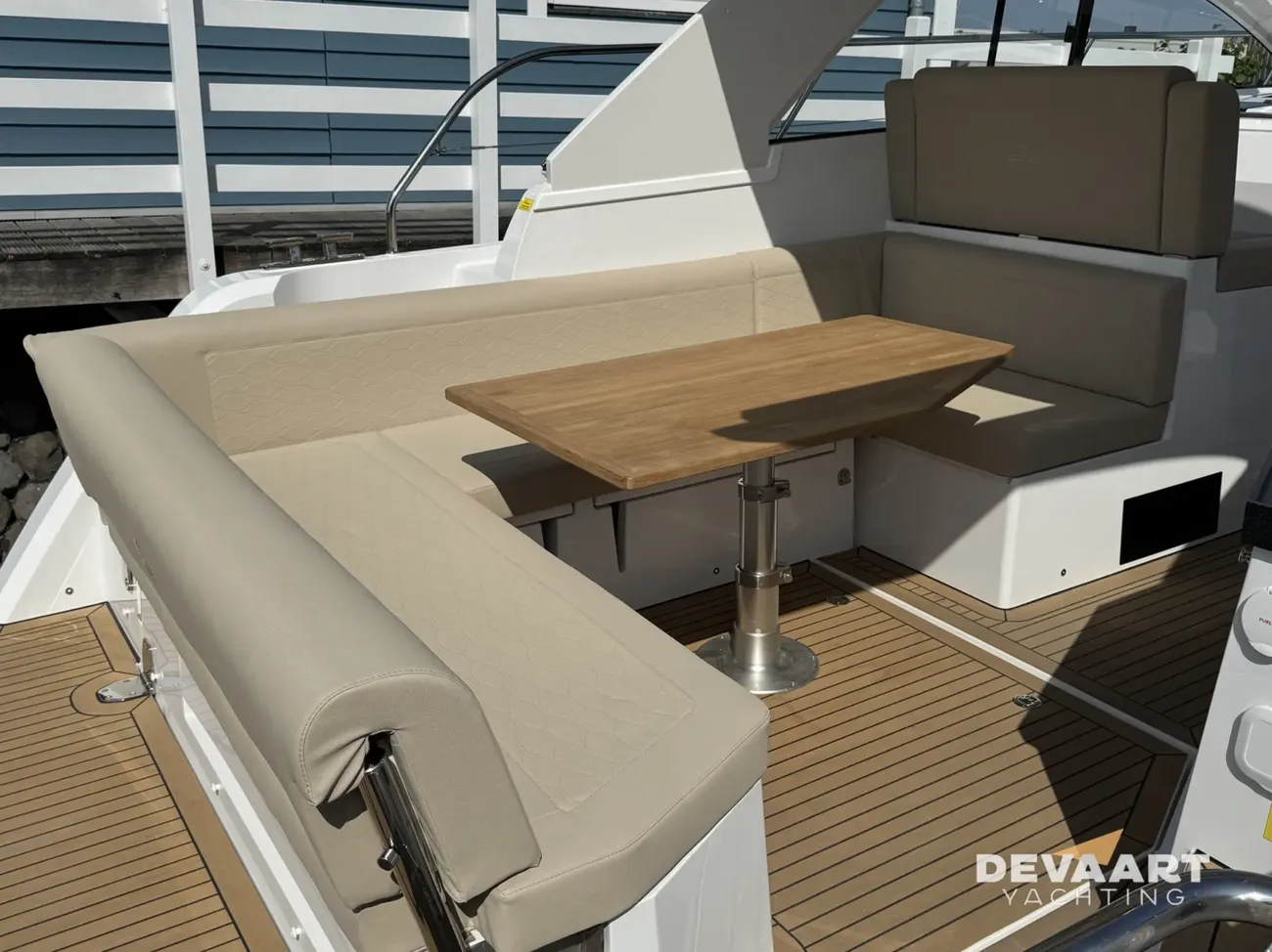 Sealine S335 — foto 3 van 32