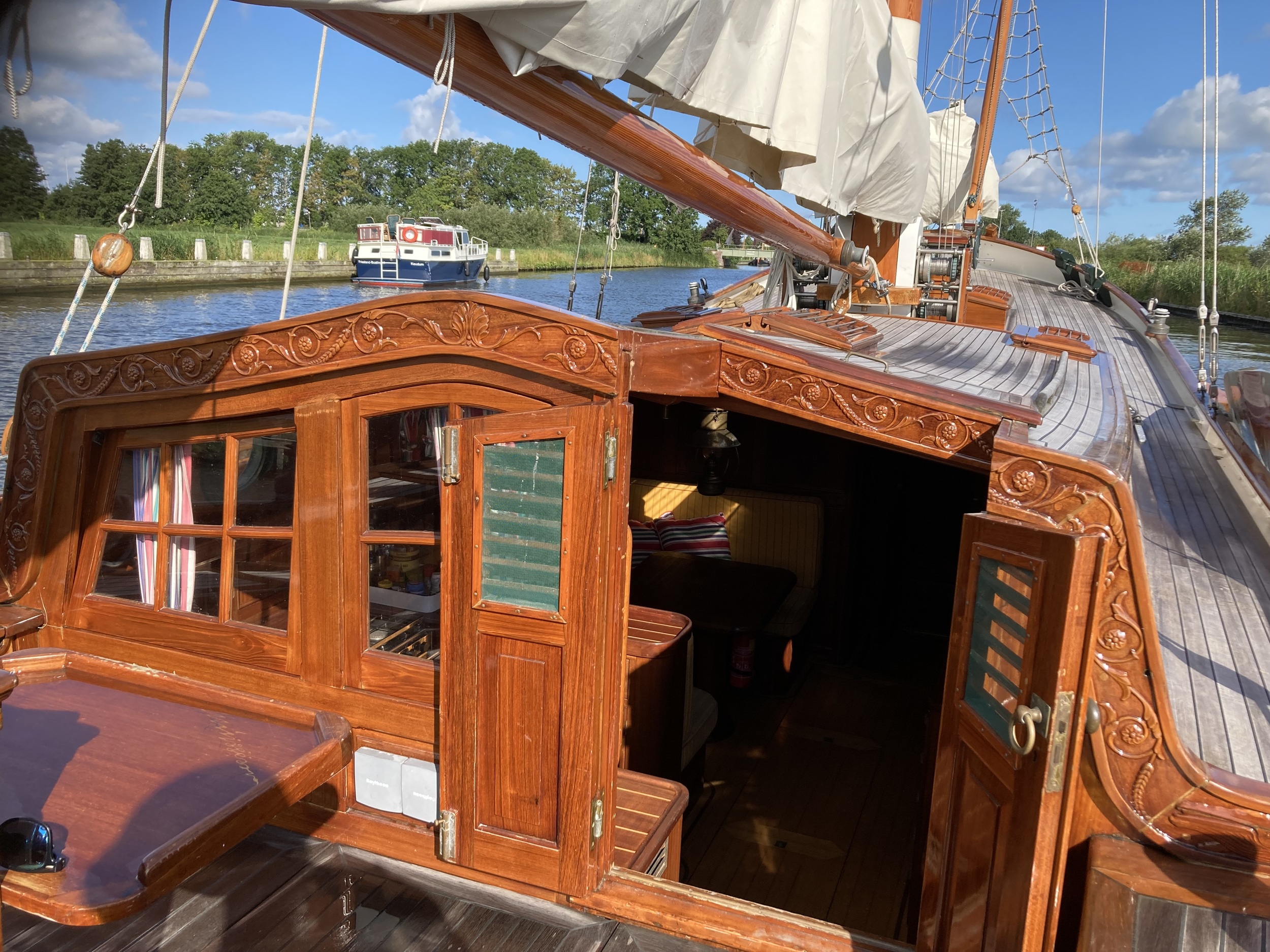 Lemsteraak Bonte Walvis - Roefuitvoering Stofberg 1320  — foto 23 van 54