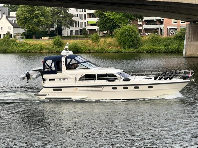 Atlantic  444 — foto 1 van 26