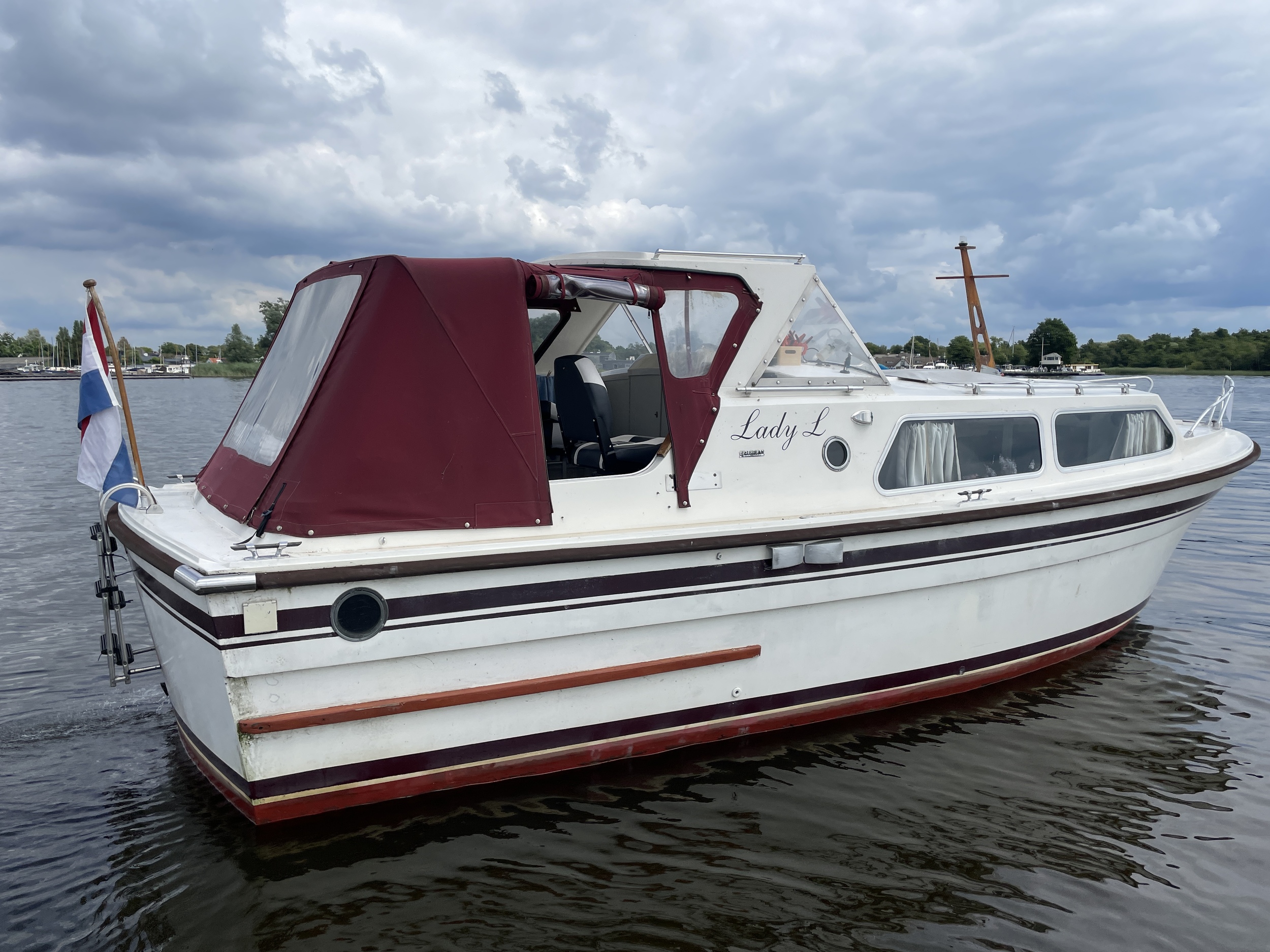 Waterland 850 — foto 2 van 24