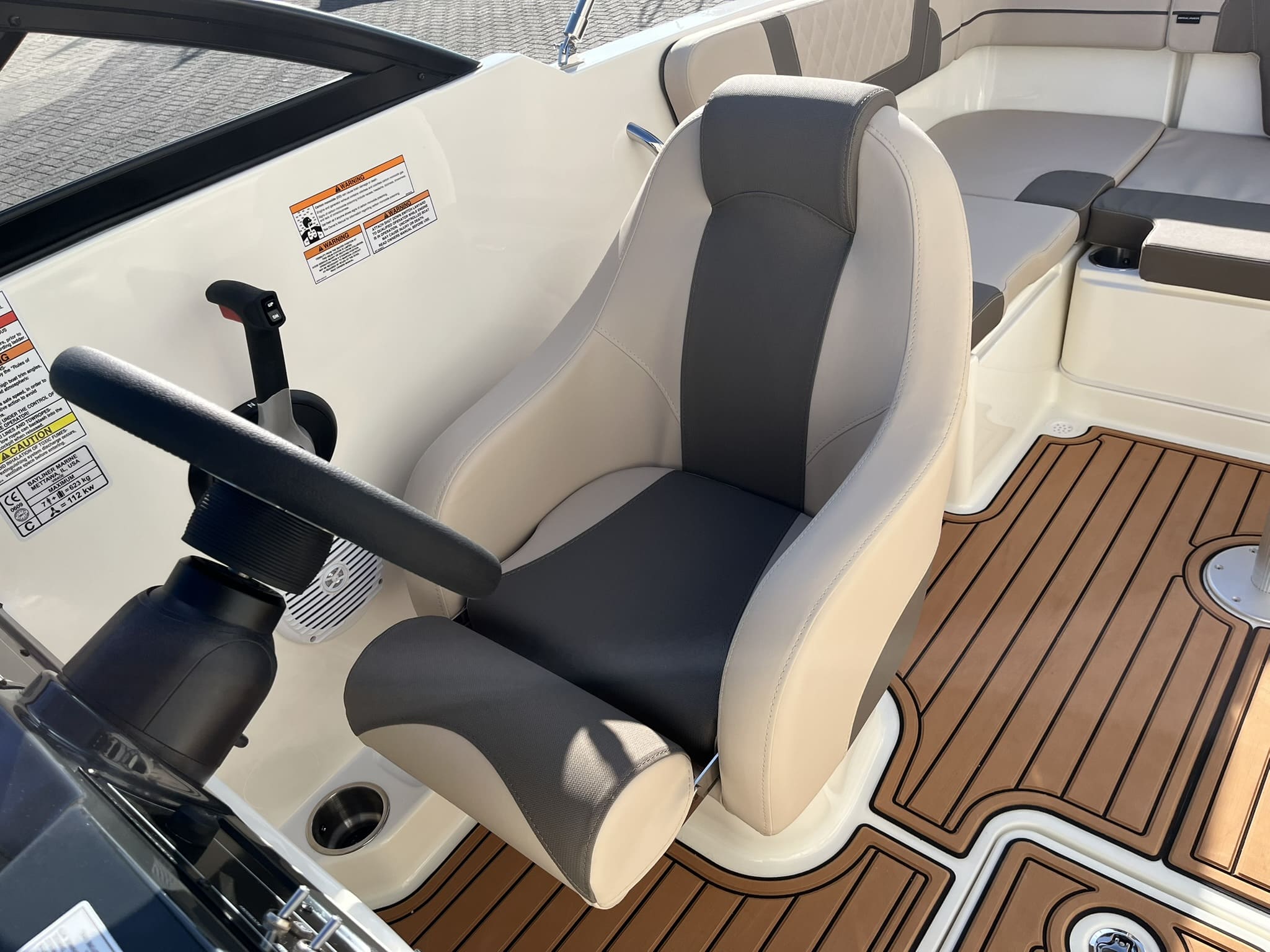 Bayliner VR4 Bowrider — foto 26 van 29